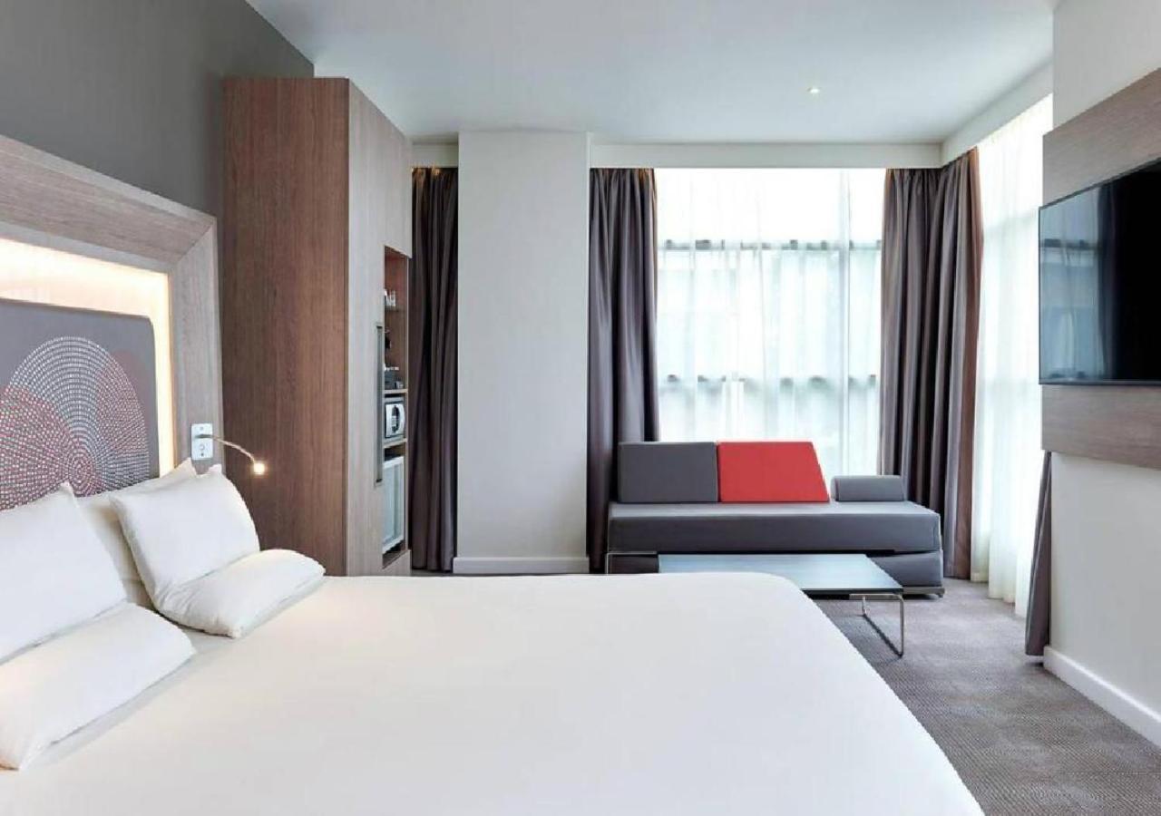 โนโวเทล ลอนดอน ฮีทโธรว์แอร์พอร์ต T1 T2 แอนด์ T3 Hotel เฮส์ ภายนอก รูปภาพ
